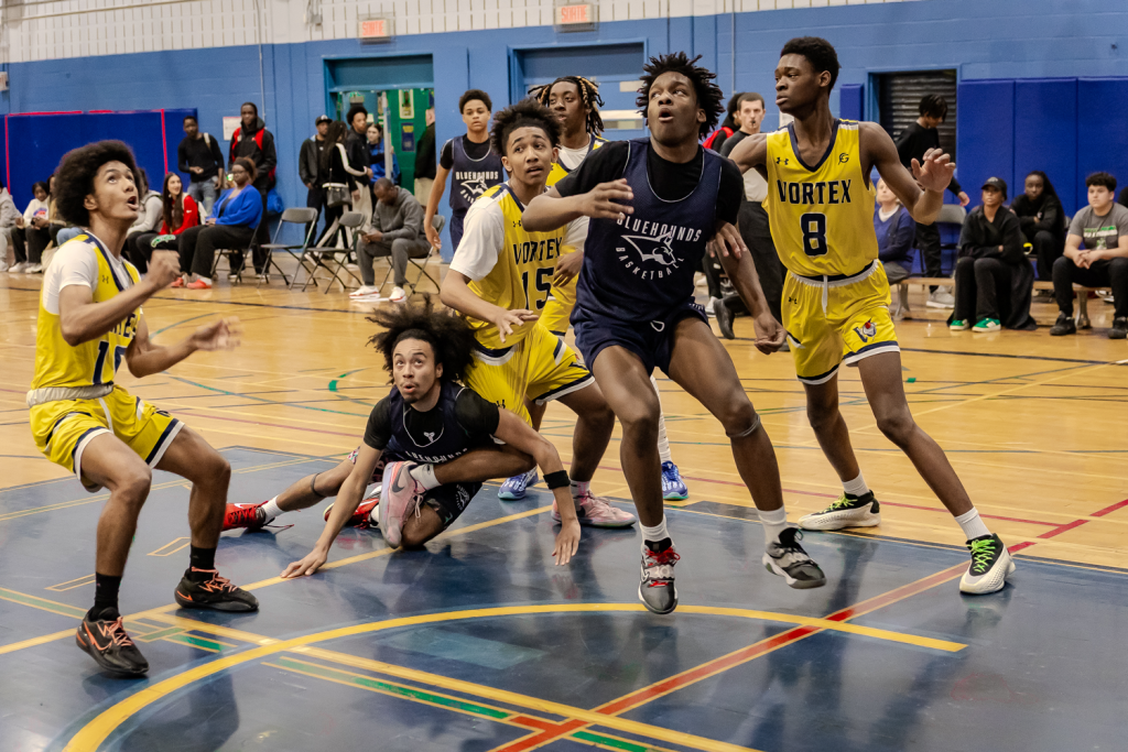 Montreal Bluehounds basketball